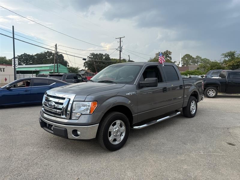 2014 Ford F-150 XL SuperCrew 5.5-ft. Bed 2WD