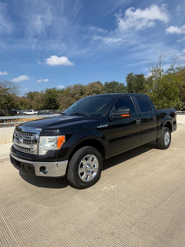 2014 Ford F-150 XL SuperCrew 5.5-ft. Bed 2WD