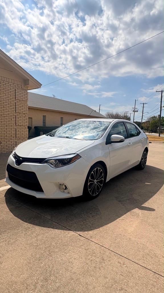 2015 Toyota Corolla LE