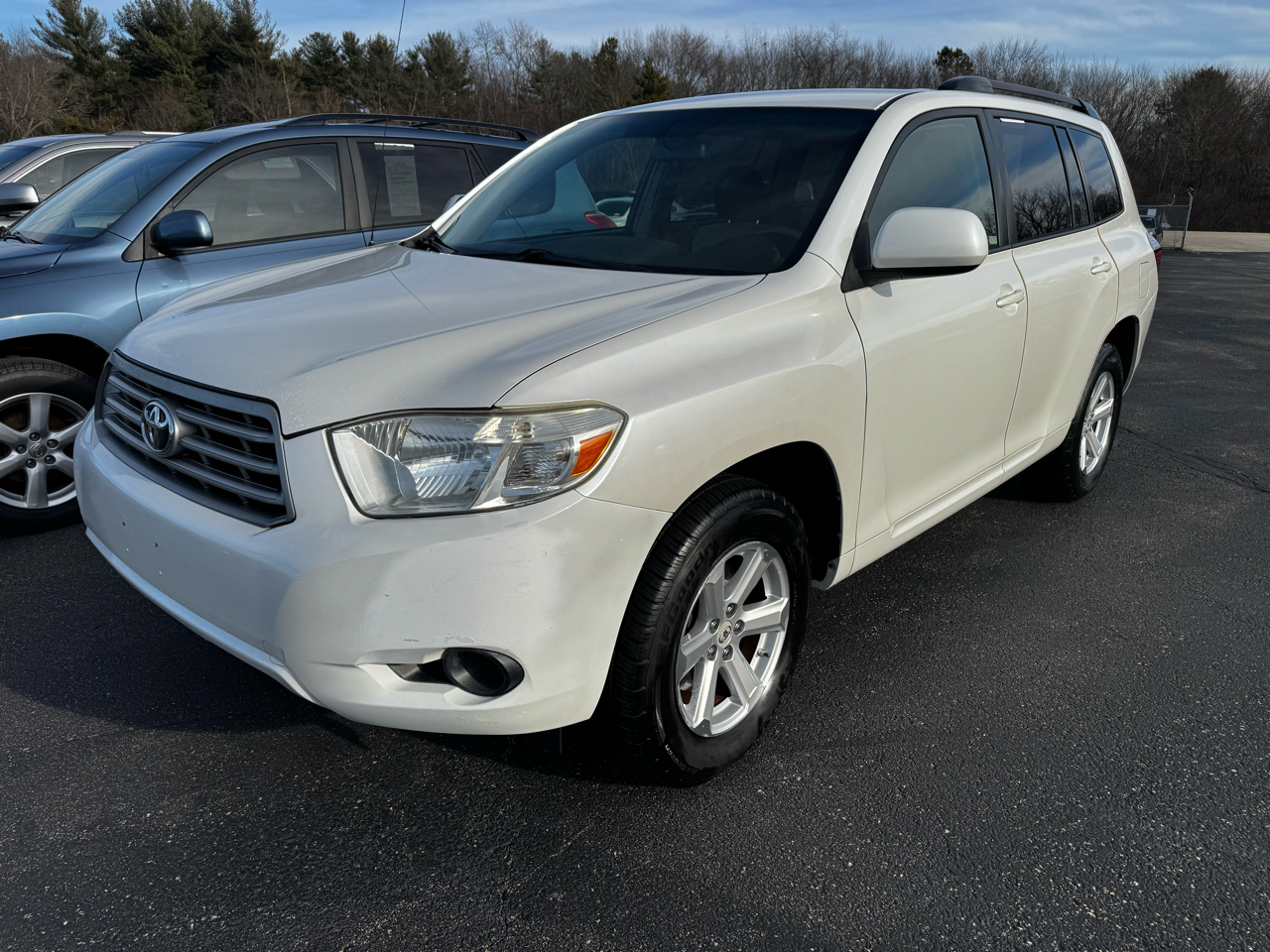 Toyota Highlander Base 2WD 2008