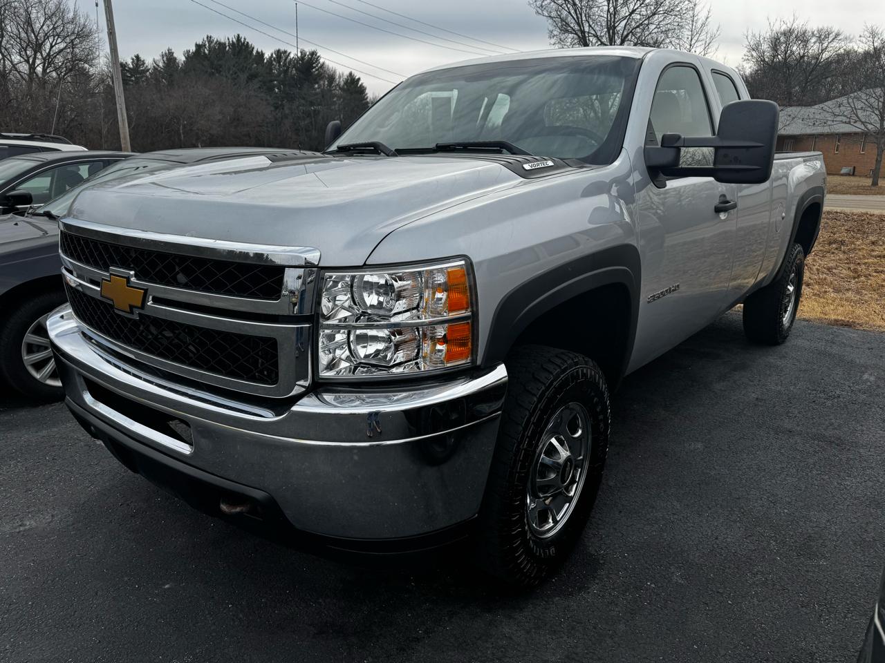 2012 Chevrolet Silverado 2500HD Work Truck Ext. Cab 4WD