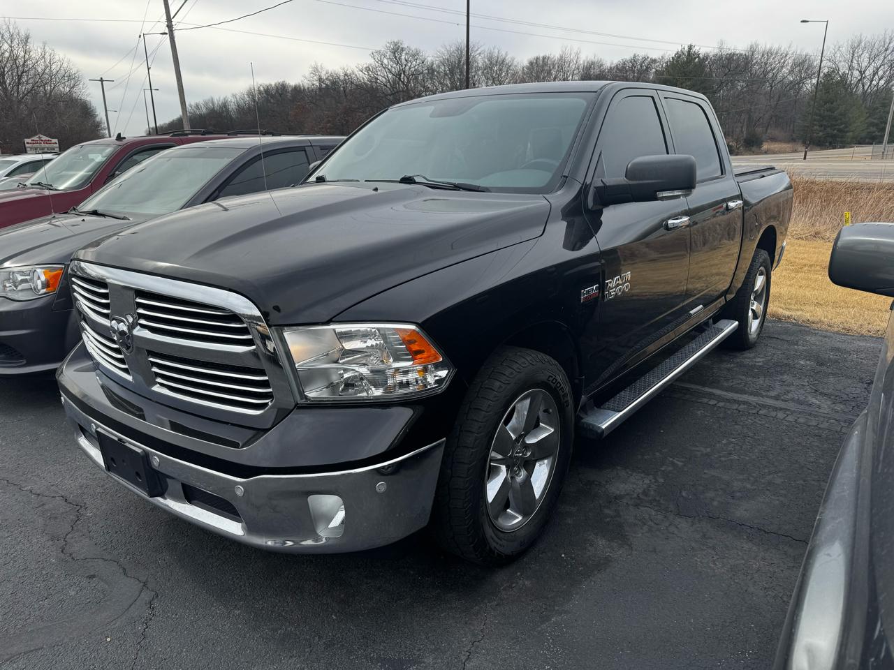 RAM 1500 SLT Crew Cab SWB 4WD 2014