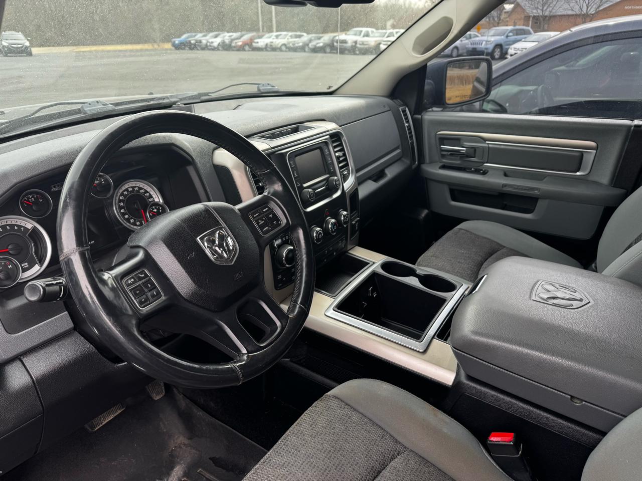 RAM 1500 SLT Crew Cab SWB 4WD 2014