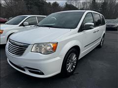 2015 Chrysler Town & Country 
