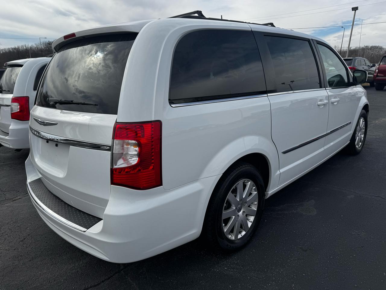 Chrysler Town & Country Touring 2016