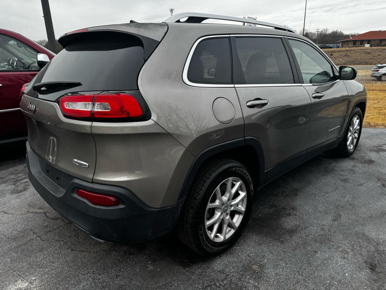 Jeep Cherokee Latitude FWD 2016