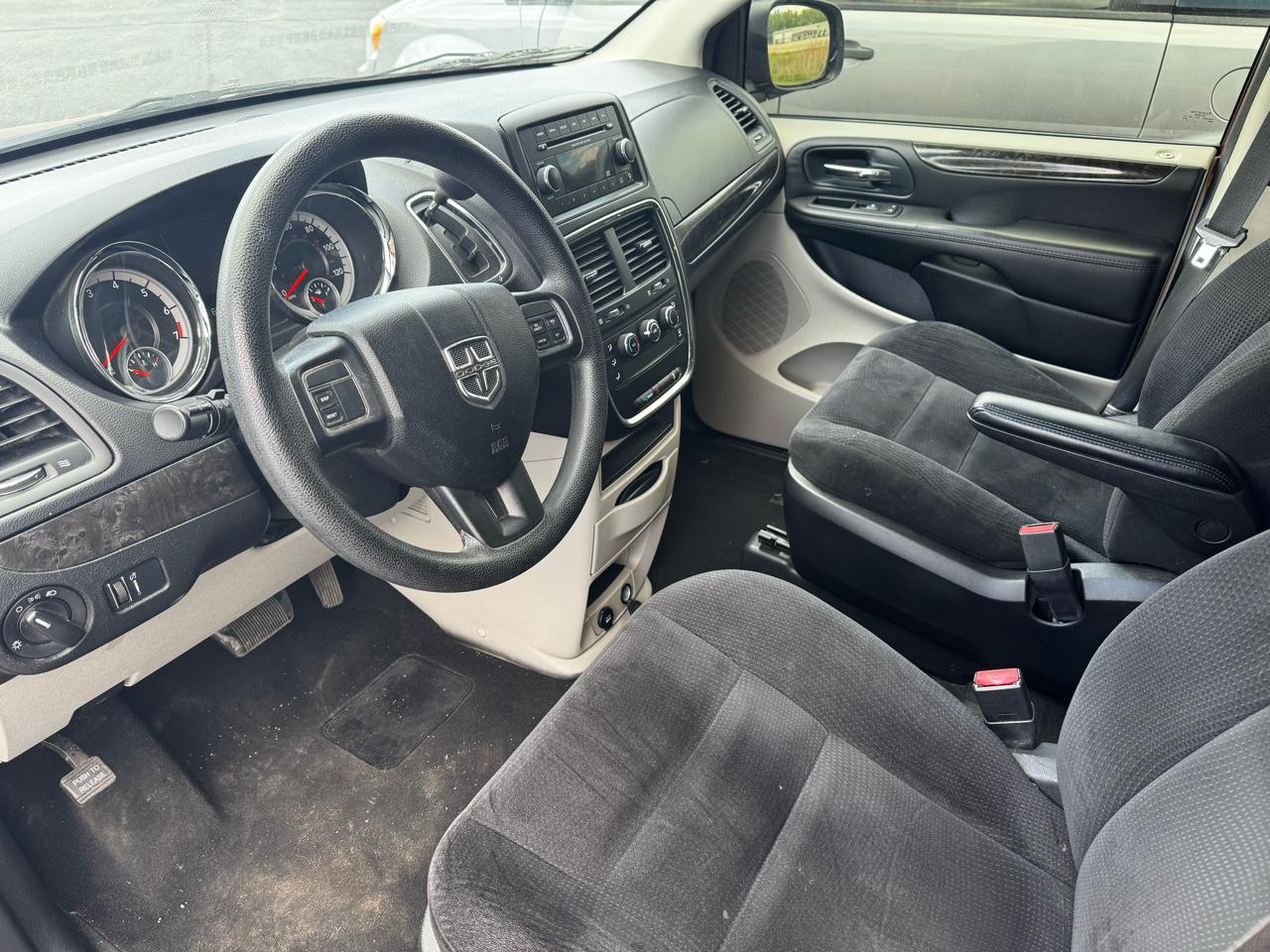Dodge Grand Caravan SE 2014