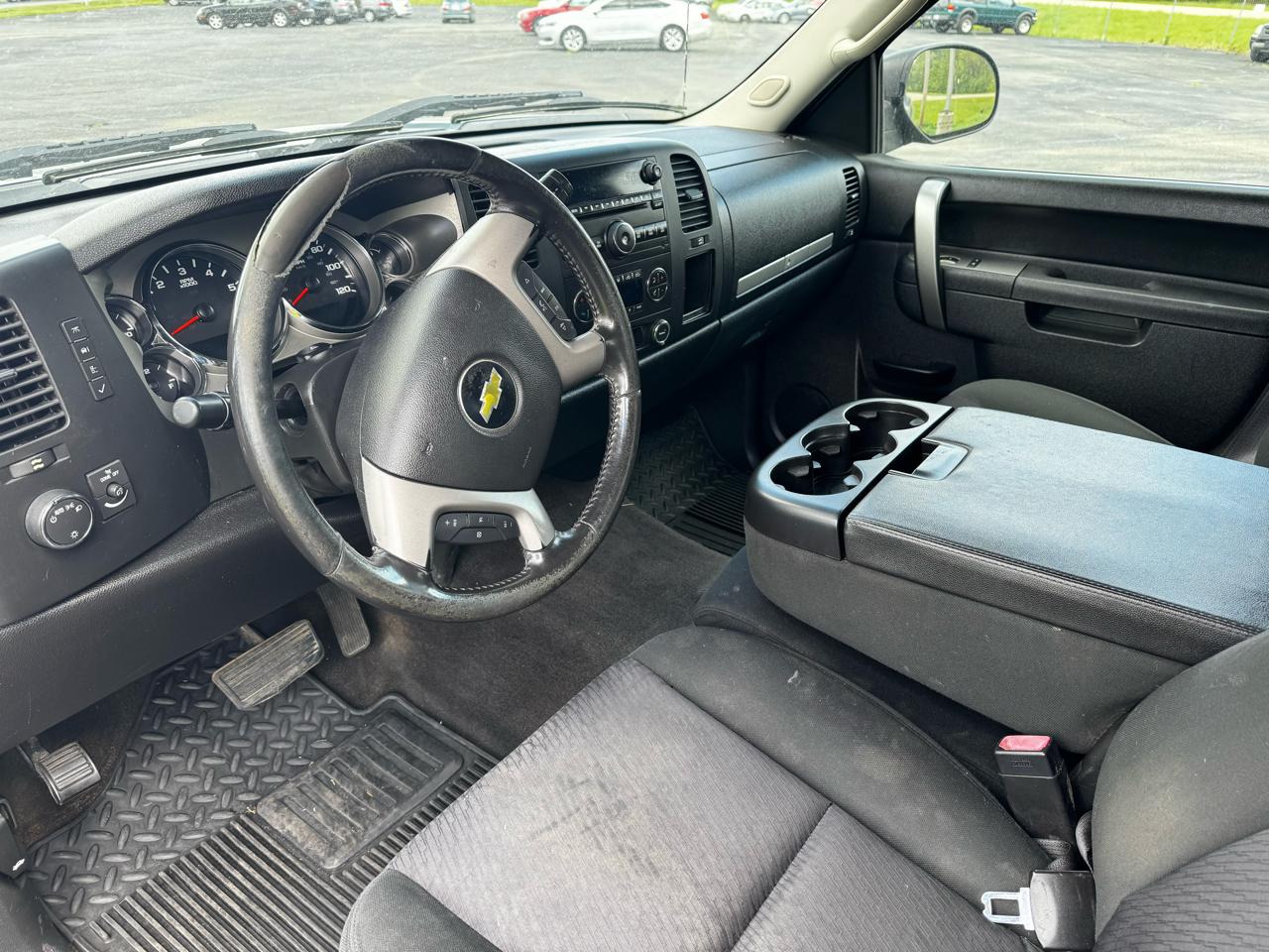 Chevrolet Silverado 1500 LT Crew Cab 4WD 2013