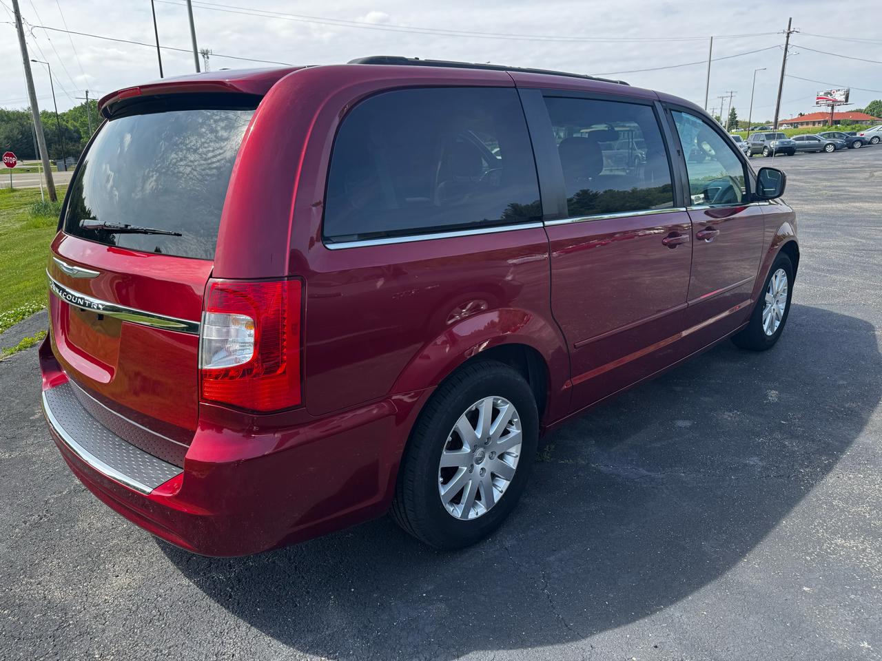 Chrysler Town & Country LX 2015