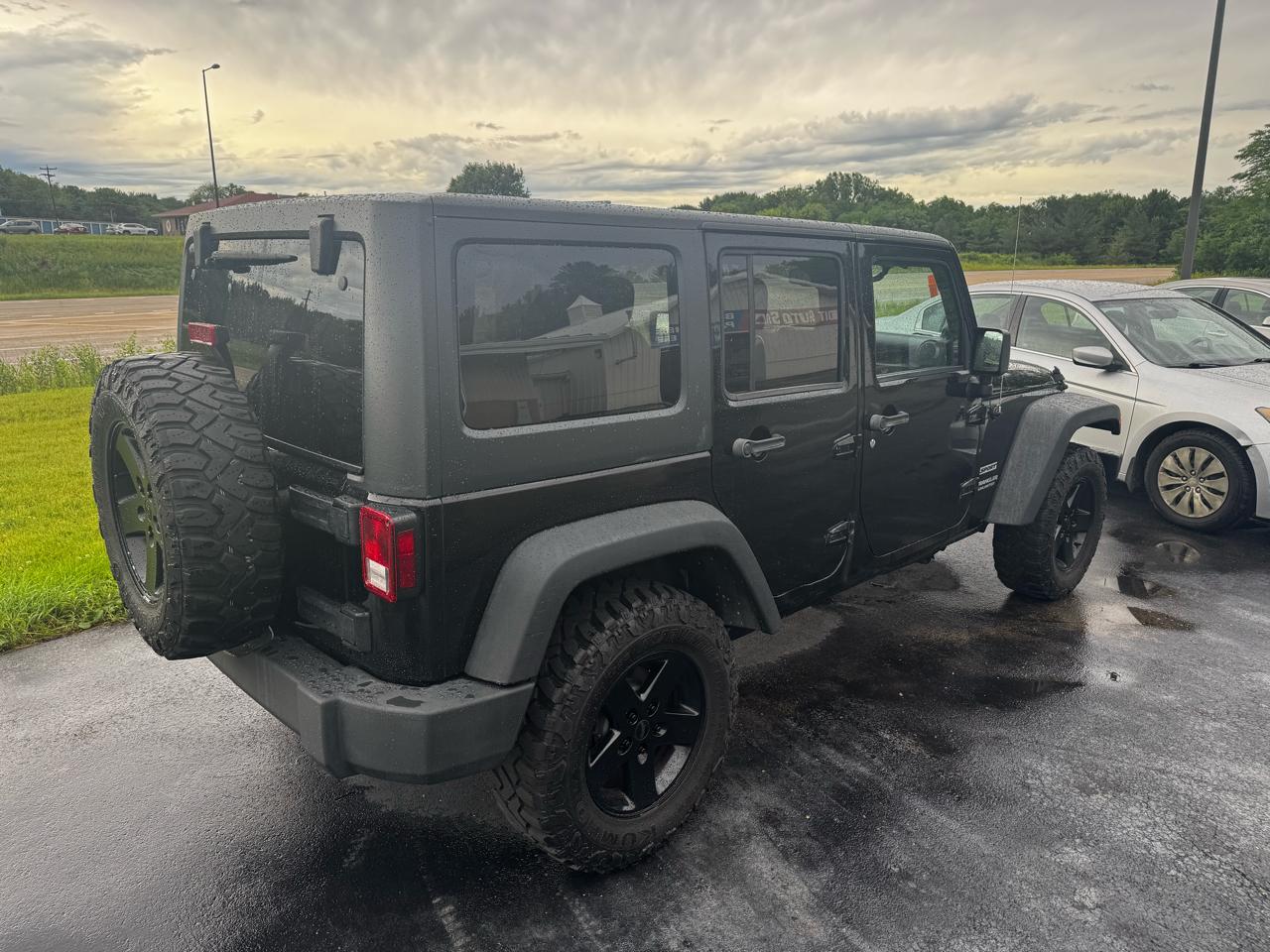 Jeep Wrangler Unlimited Sport 4WD 2013