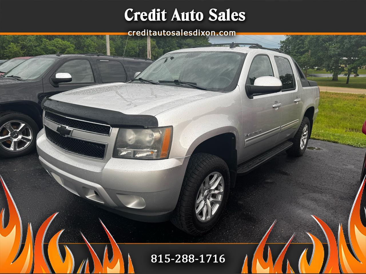 Chevrolet Avalanche LS 2WD 2011