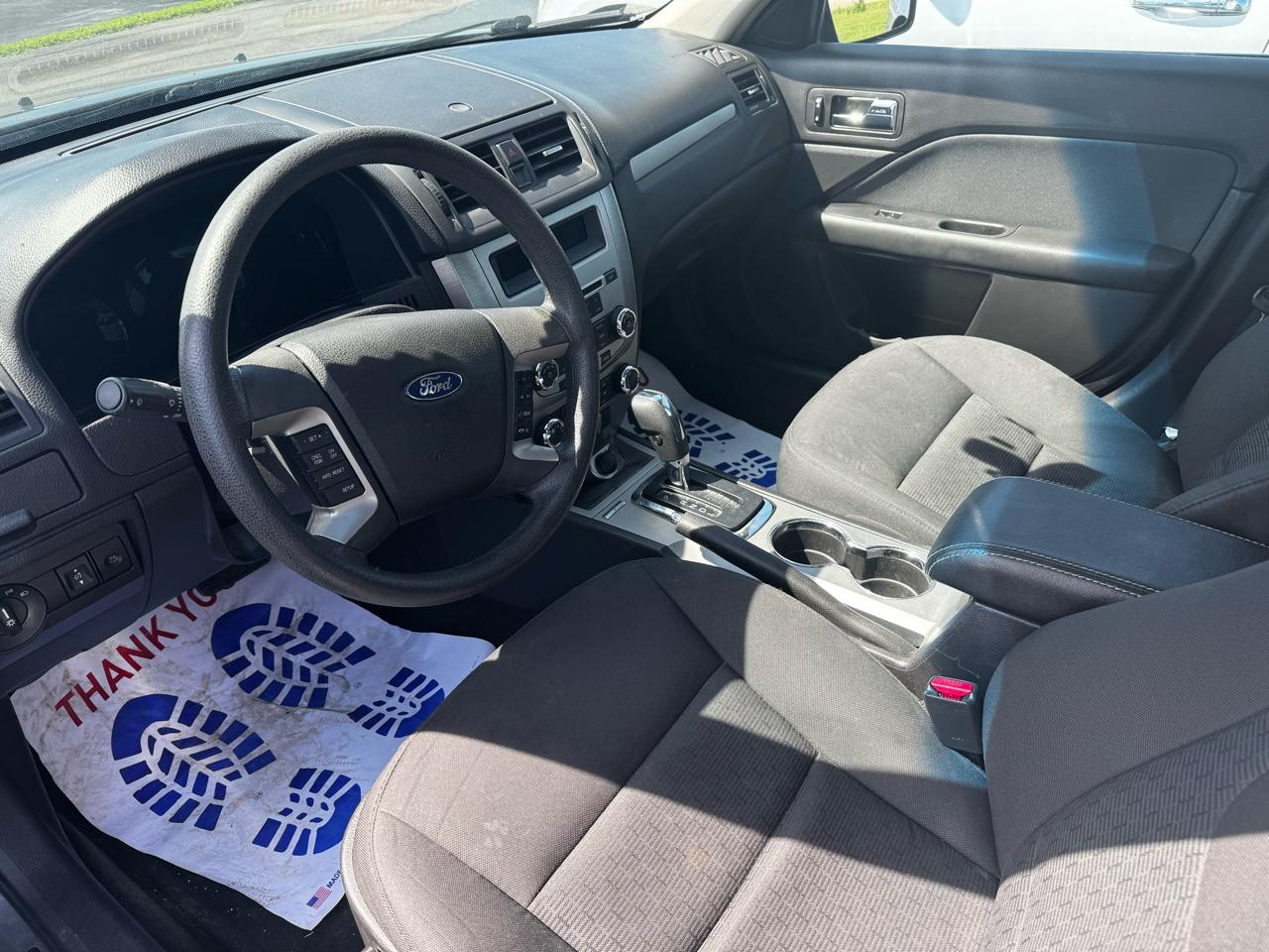 Ford Fusion SE 2010