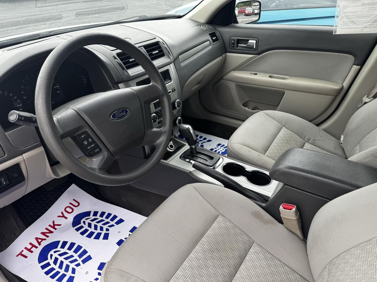 Ford Fusion I4 S 2011