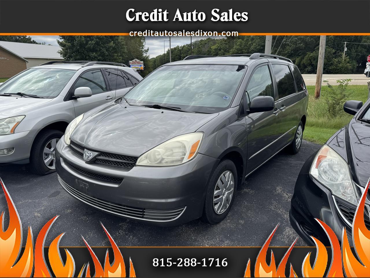 Toyota Sienna LE - 7 Passenger Seating 2005