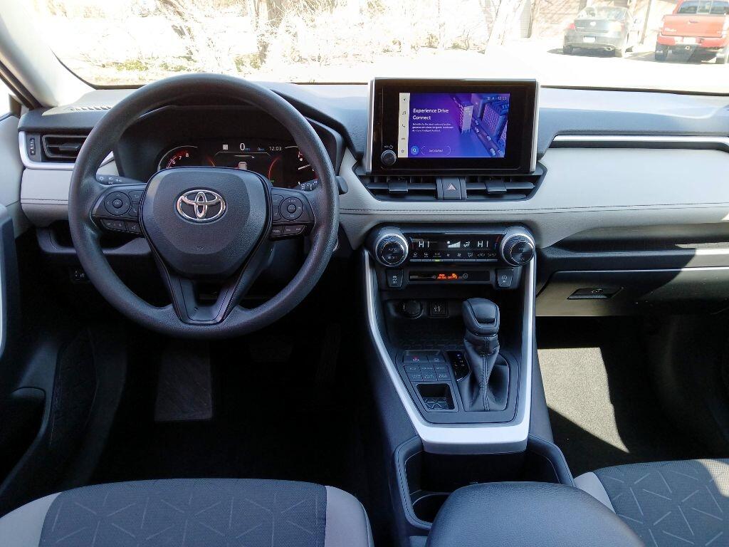 Toyota RAV4  2023