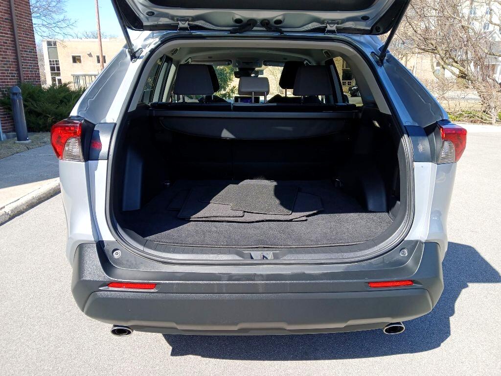 Toyota RAV4  2023