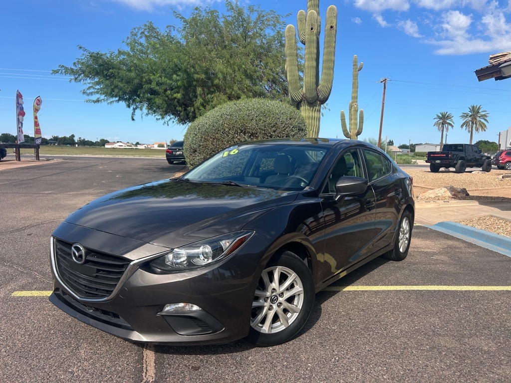 2016 Mazda MAZDA3 i Sport 4D Sedan