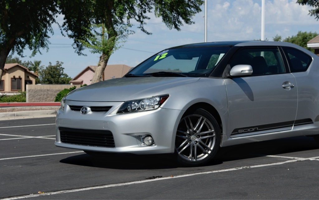 2012 Scion tC photo 2
