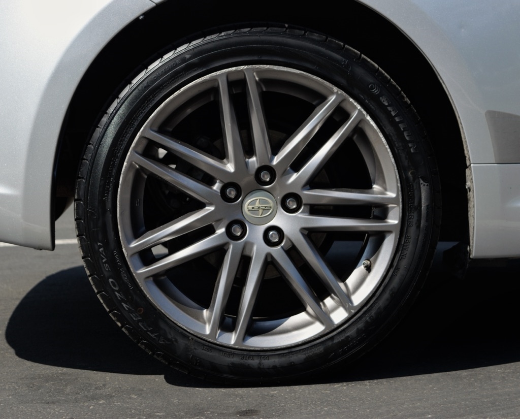 2012 Scion tC photo 10