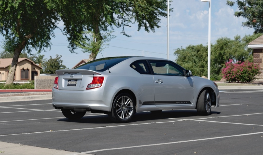 2012 Scion tC photo 13