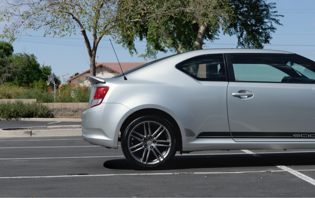 2012 Scion tC photo 14