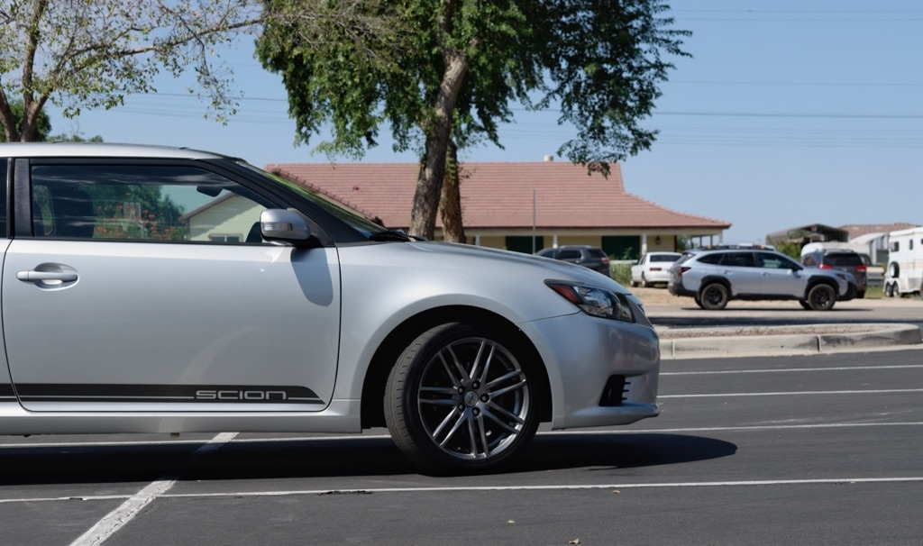 2012 Scion tC photo 15