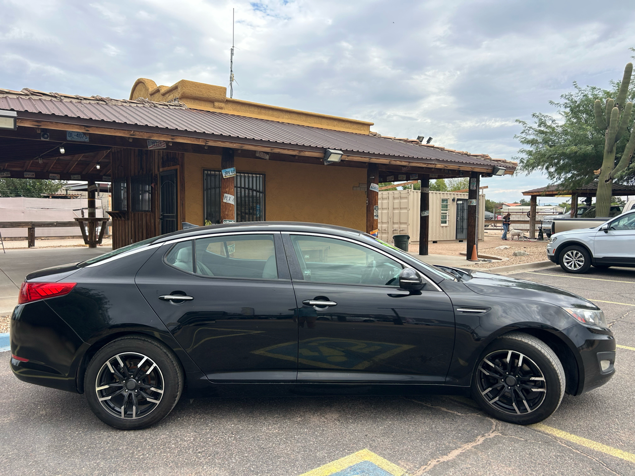 2012 Kia Optima LX photo 4