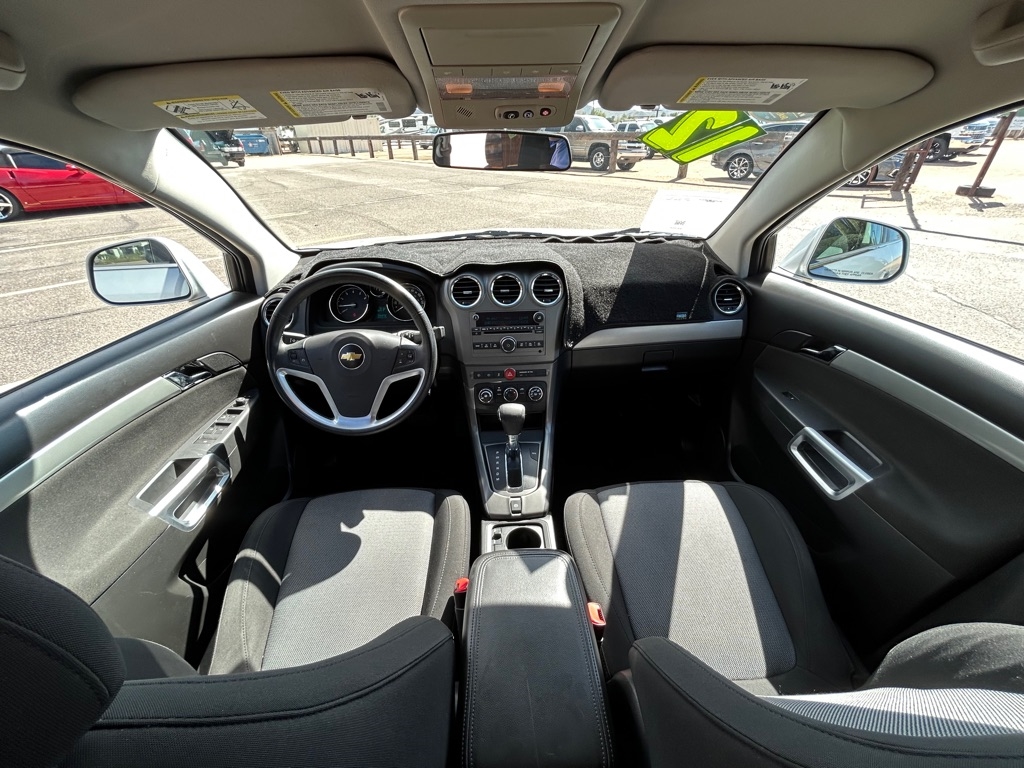 Chevrolet Captiva Sport LS 4D SUV FWD 2012