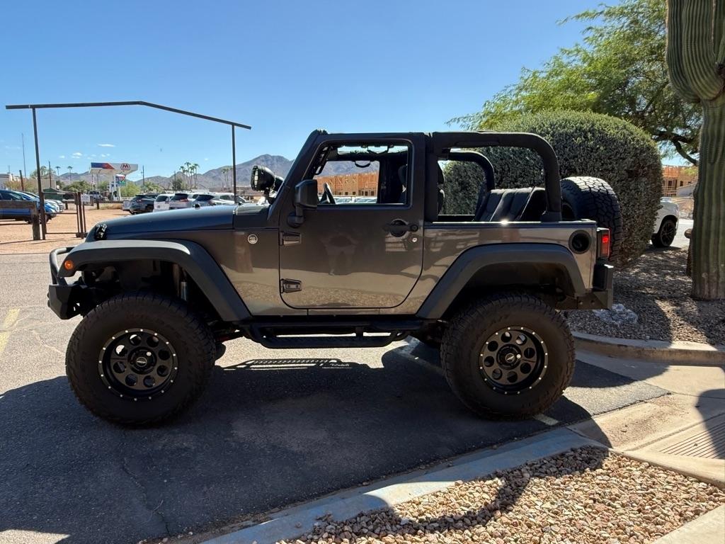 Jeep Wrangler photo 19