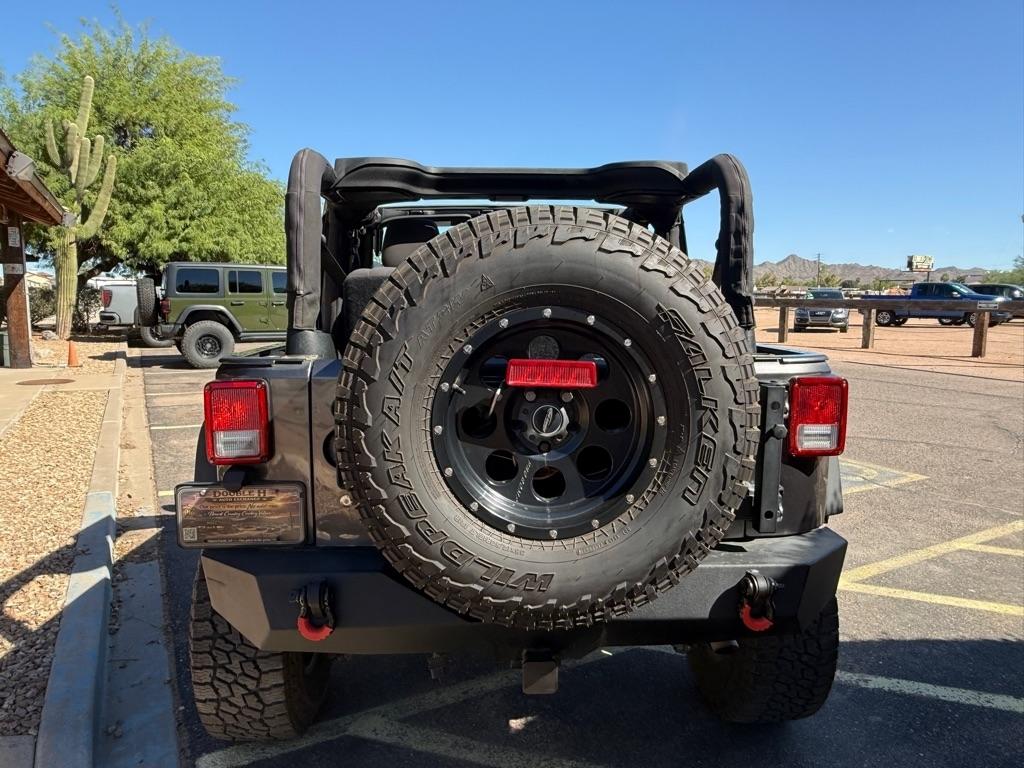 Jeep Wrangler photo 20