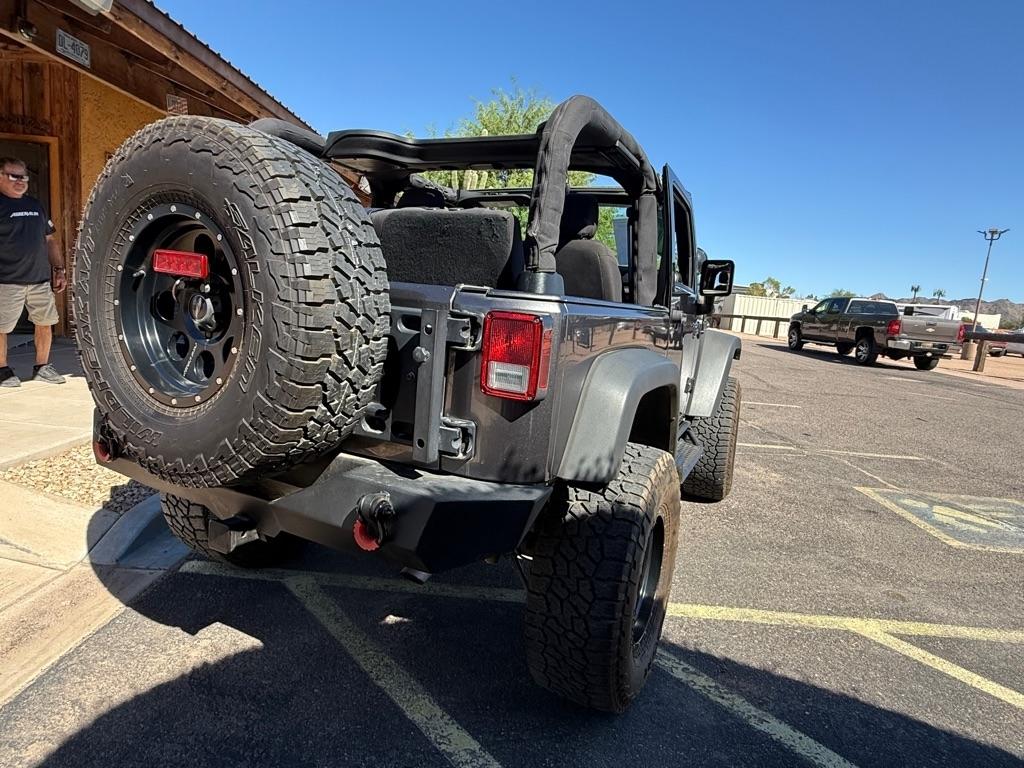 Jeep Wrangler photo 21