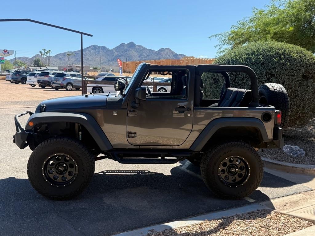 Jeep Wrangler photo 26