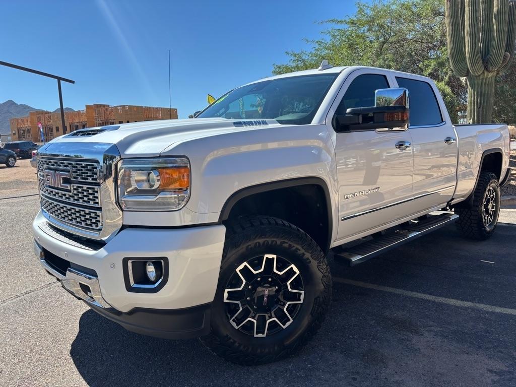2018 GMC Sierra 2500HD DENALI