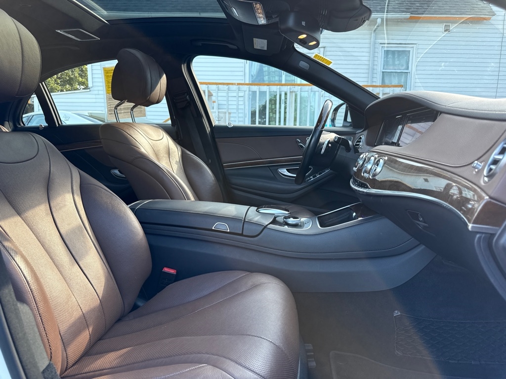 Mercedes-Benz S-Class S550 4MATIC 2015 Mercedes-Benz S-Class S550 4MATIC 2015