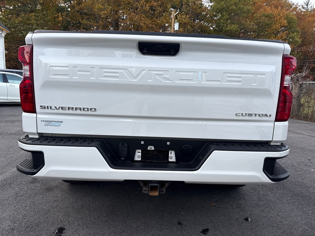 Chevrolet Silverado 1500 Custom Crew Cab 4WD 2023 Chevrolet Silverado 1500 Custom Crew Cab 4WD 2023