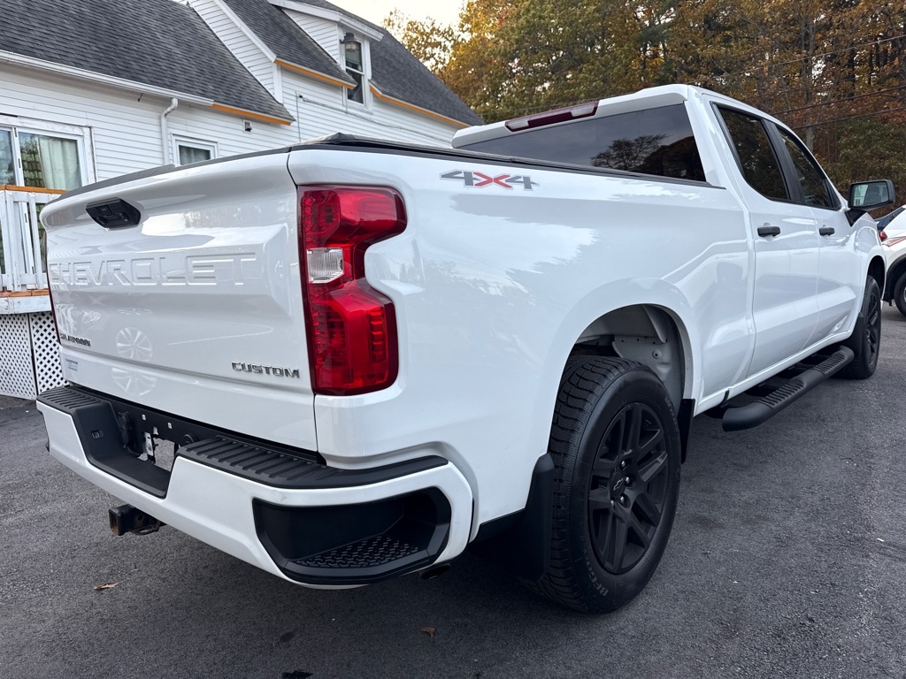 Chevrolet Silverado 1500 Custom Crew Cab 4WD 2023 Chevrolet Silverado 1500 Custom Crew Cab 4WD 2023
