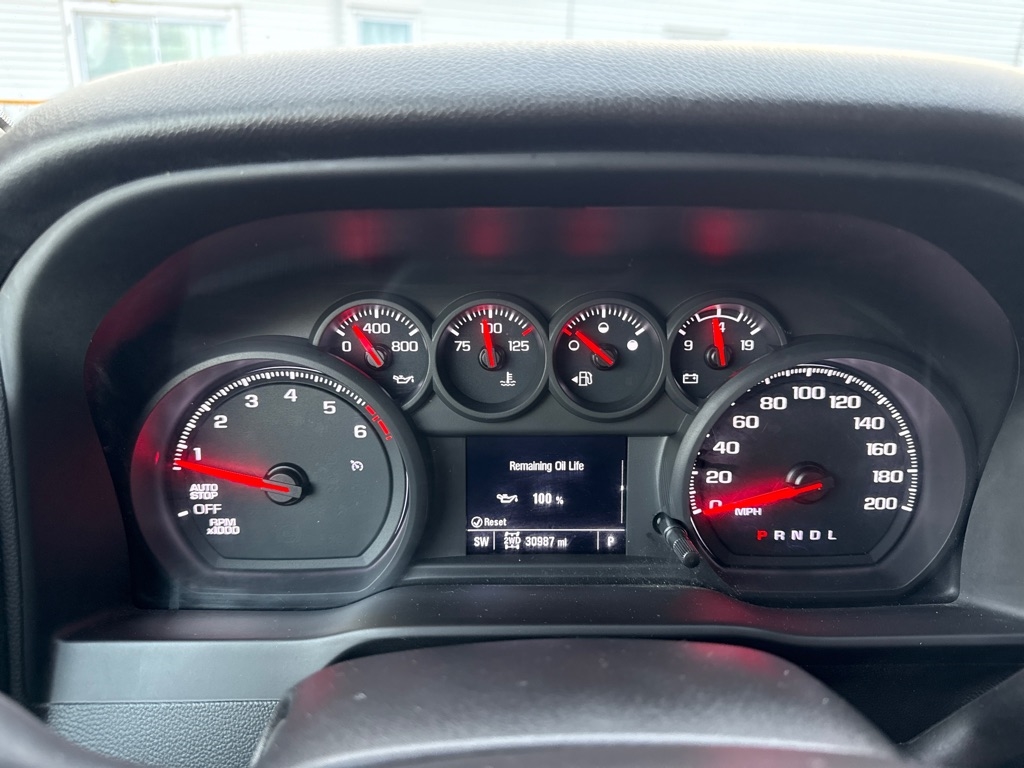 Chevrolet Silverado 1500 Custom Crew Cab 4WD 2023 Chevrolet Silverado 1500 Custom Crew Cab 4WD 2023