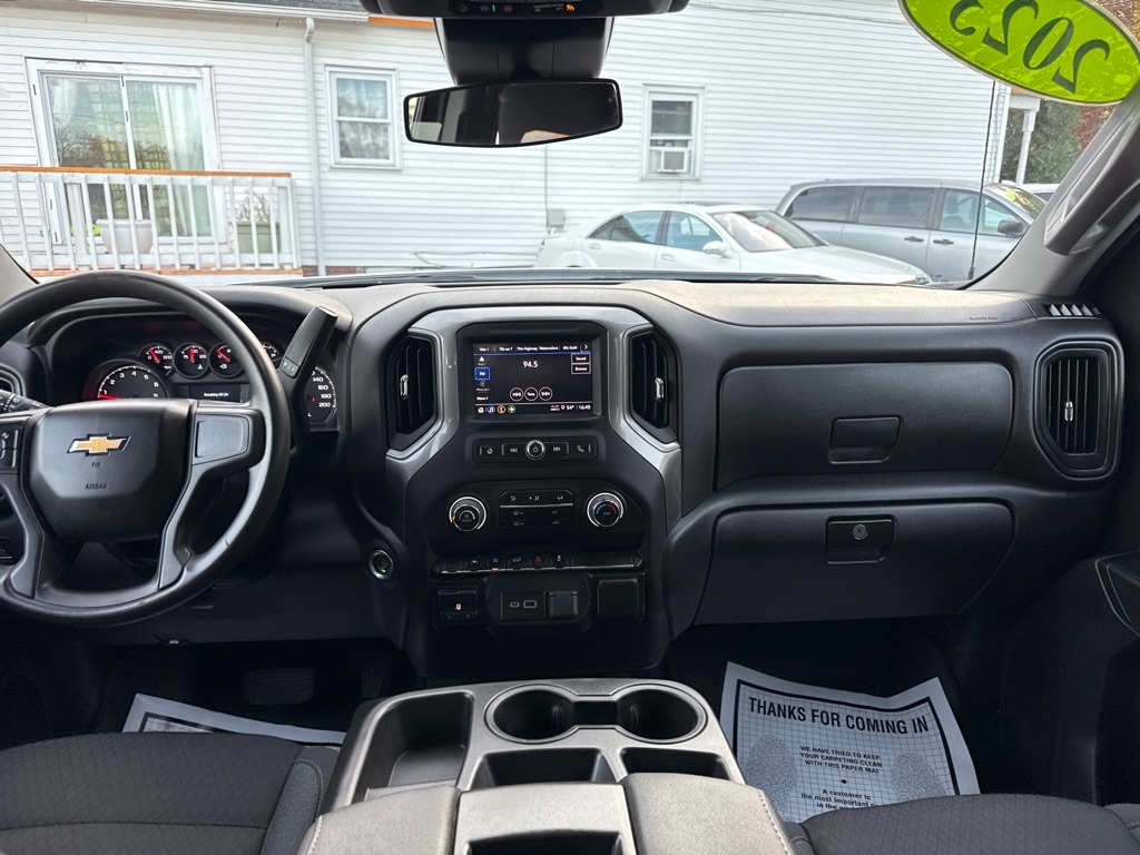 Chevrolet Silverado 1500 Custom Crew Cab 4WD 2023 Chevrolet Silverado 1500 Custom Crew Cab 4WD 2023