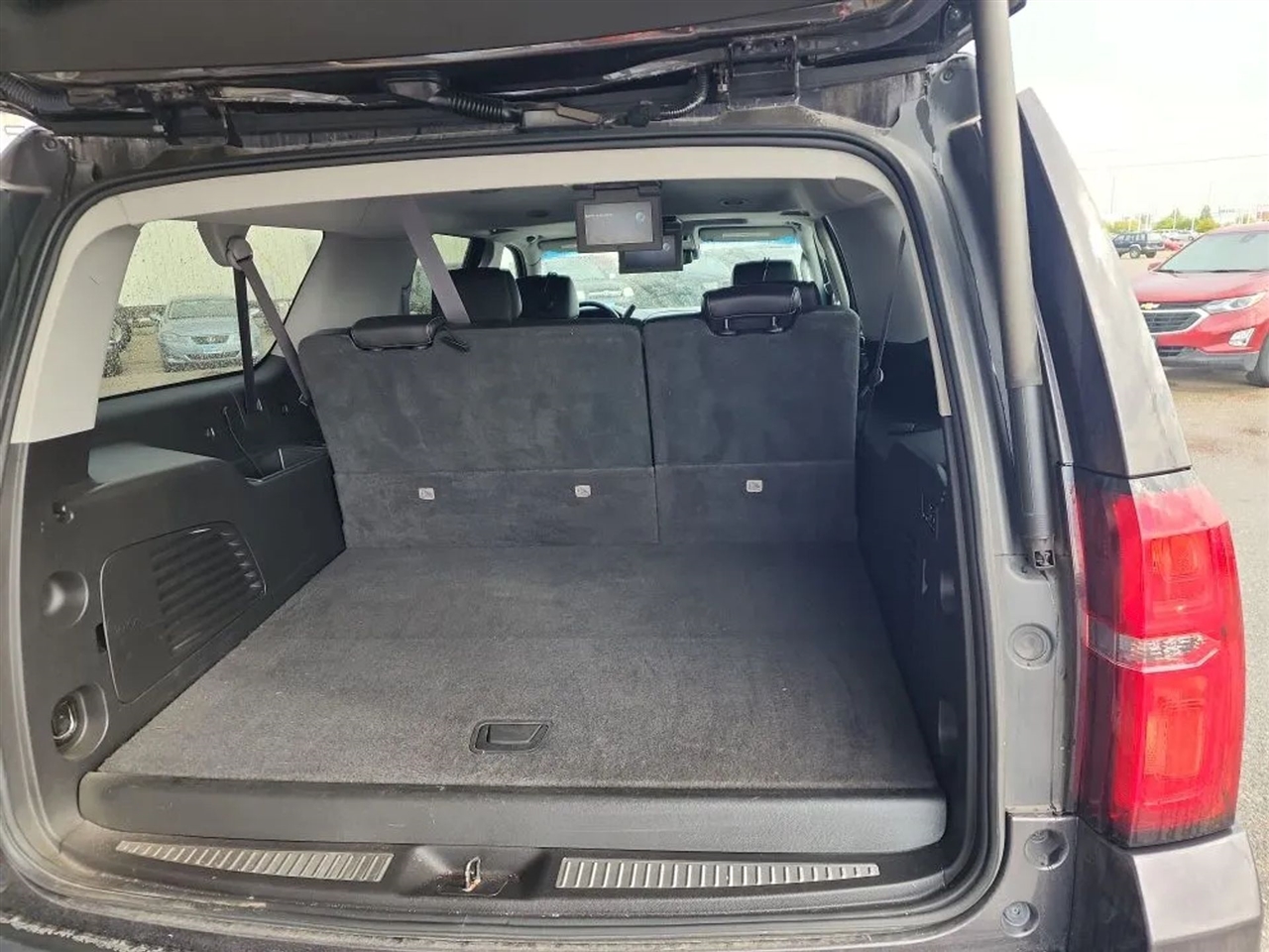 Chevrolet Suburban LTZ 1500 4WD 2015