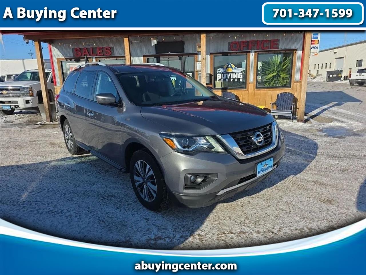 2018 Nissan Pathfinder SV