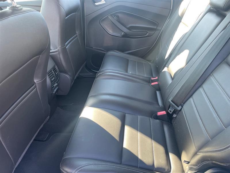 2015 Ford C-Max Energi SEL - Photo 7