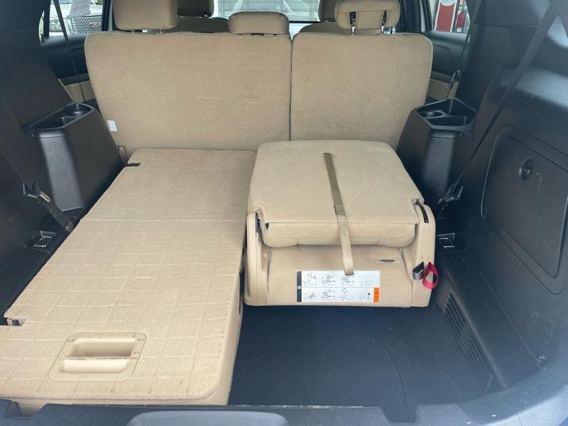 Ford Explorer Base 4WD 2016