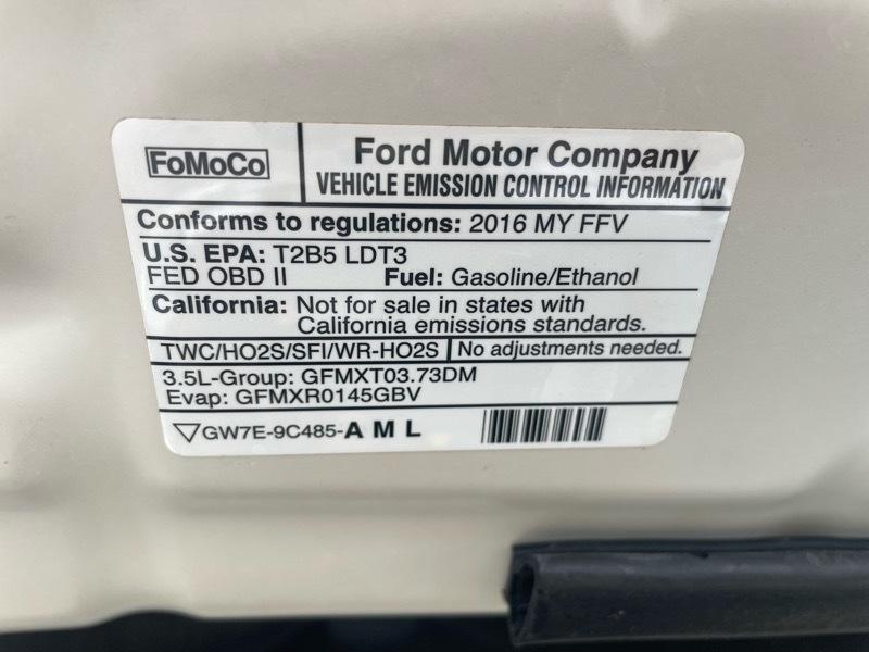 Ford Explorer Base 4WD 2016