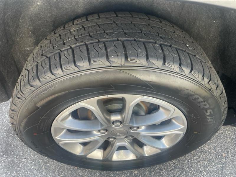 Jeep Grand Cherokee Limited 4WD 2015