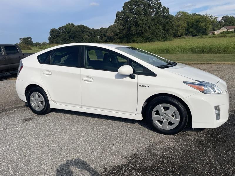 Toyota Prius Prius V 2010