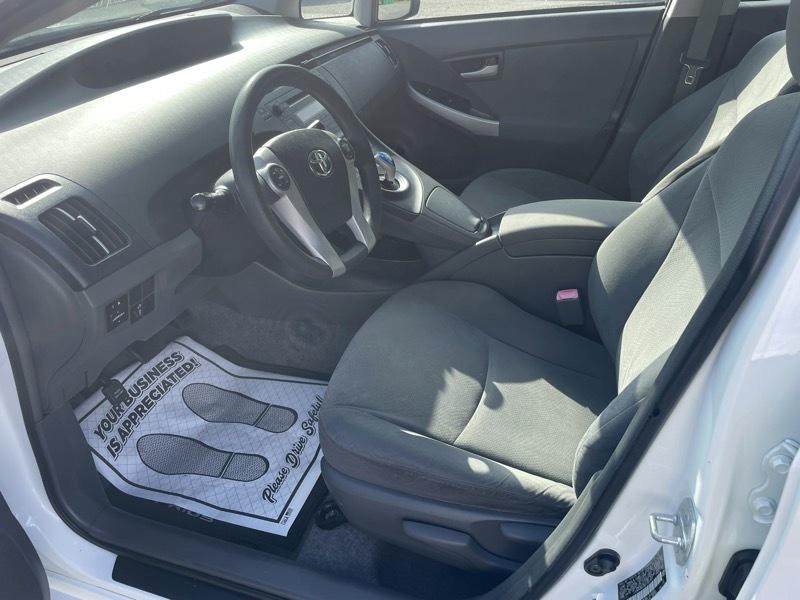 Toyota Prius Prius V 2010