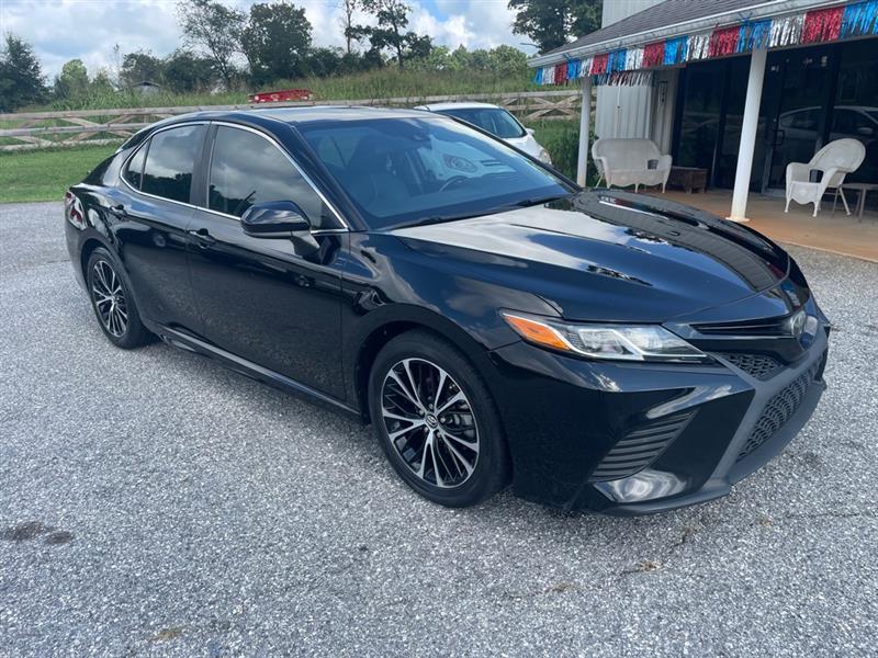 Toyota Camry L 2019