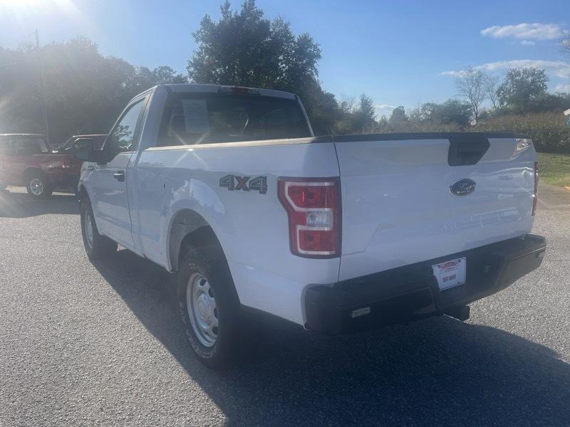 Ford F-150 4WD Reg Cab 122.5" XL 2020