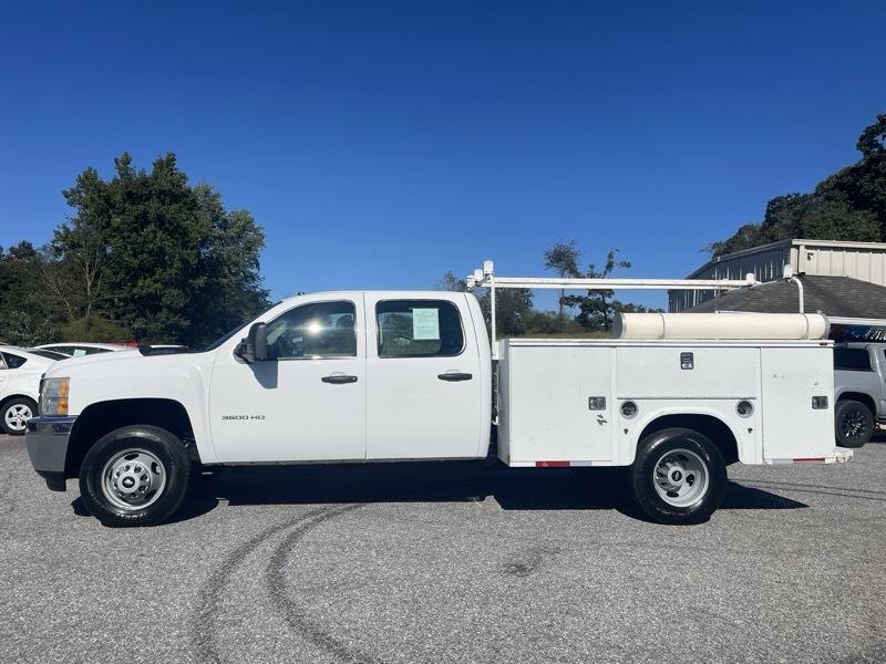 2011 Chevrolet Silverado 3500HD Work Truck Crew Cab 4WD