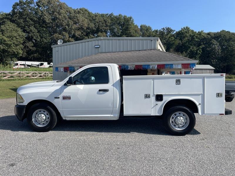 RAM 2500 ST 2WD 2012